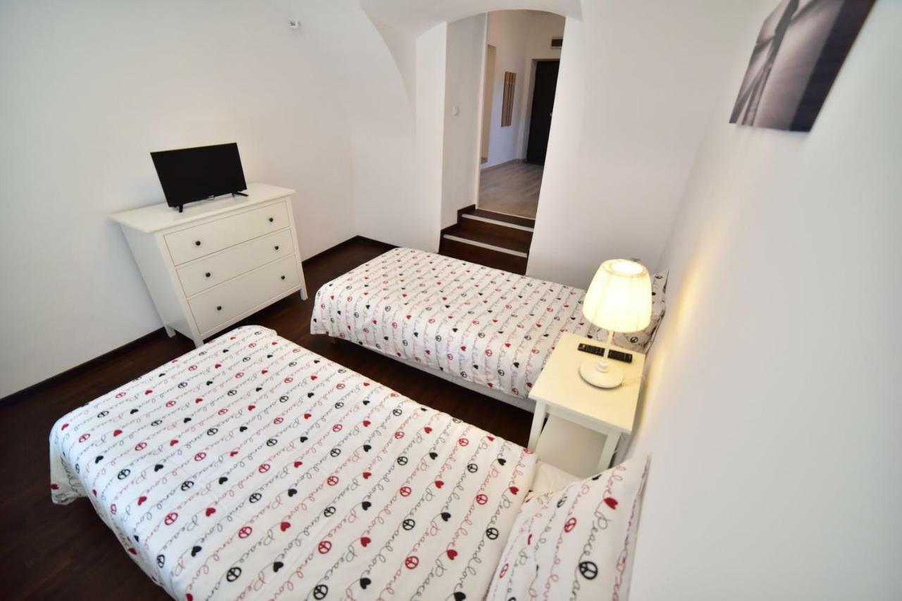 Casa Soare - Ultracentral Guesthouse Sibiu Ngoại thất bức ảnh